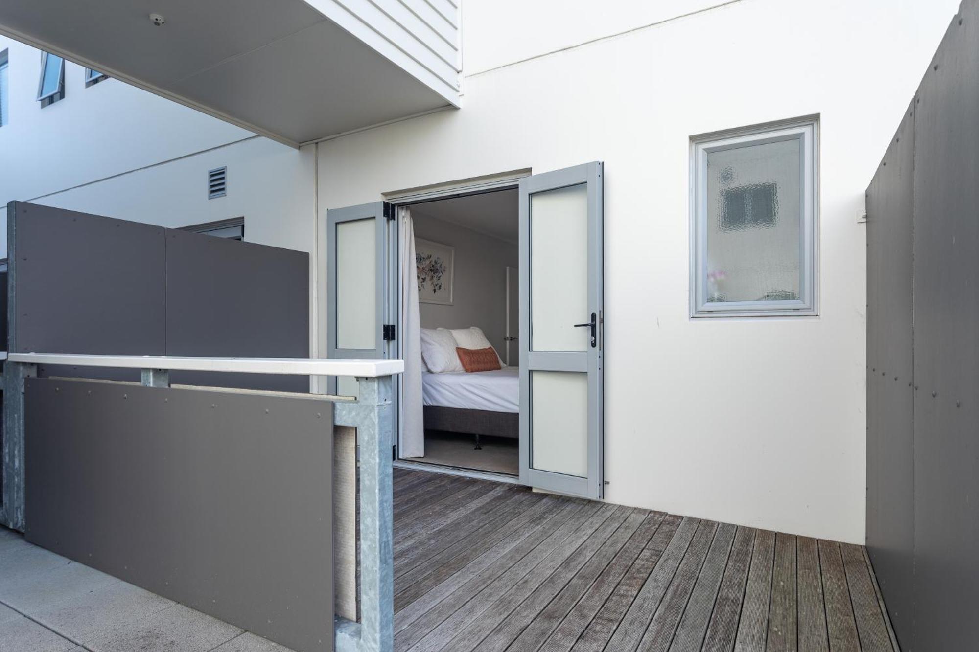 Bright Morningside Apartment Окленд Екстер'єр фото